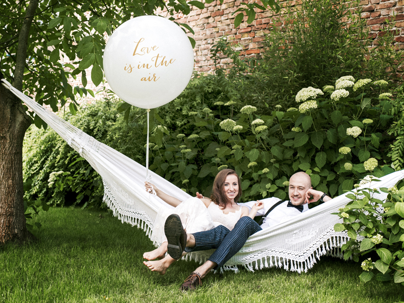 XXL Ballon 1m Ø, Love is in the air,  Weiß / Gold