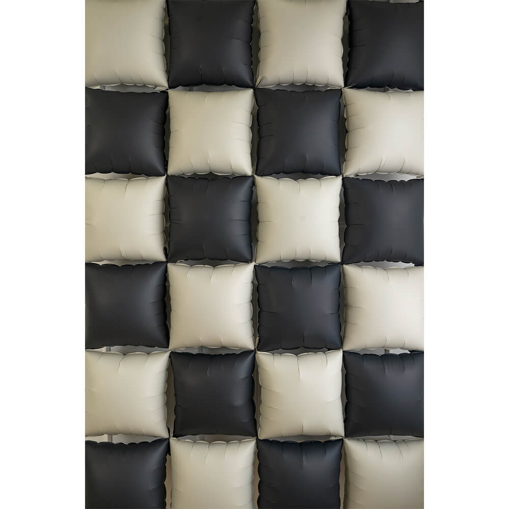 Folienballon Vorhang - 35 x 35 cm - doppelseitig Schwarz-Beige 4 Stk.
