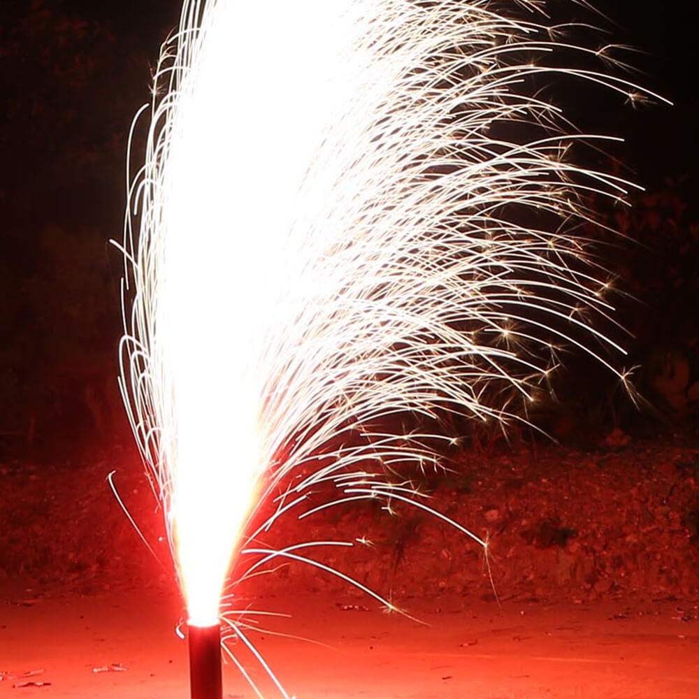 Fontäne, 4 s, 5 m, silber mit roter Basis