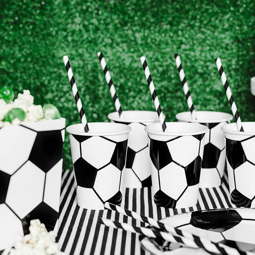 Partykoffer Fußball, für 6 Personen, 60 Teile