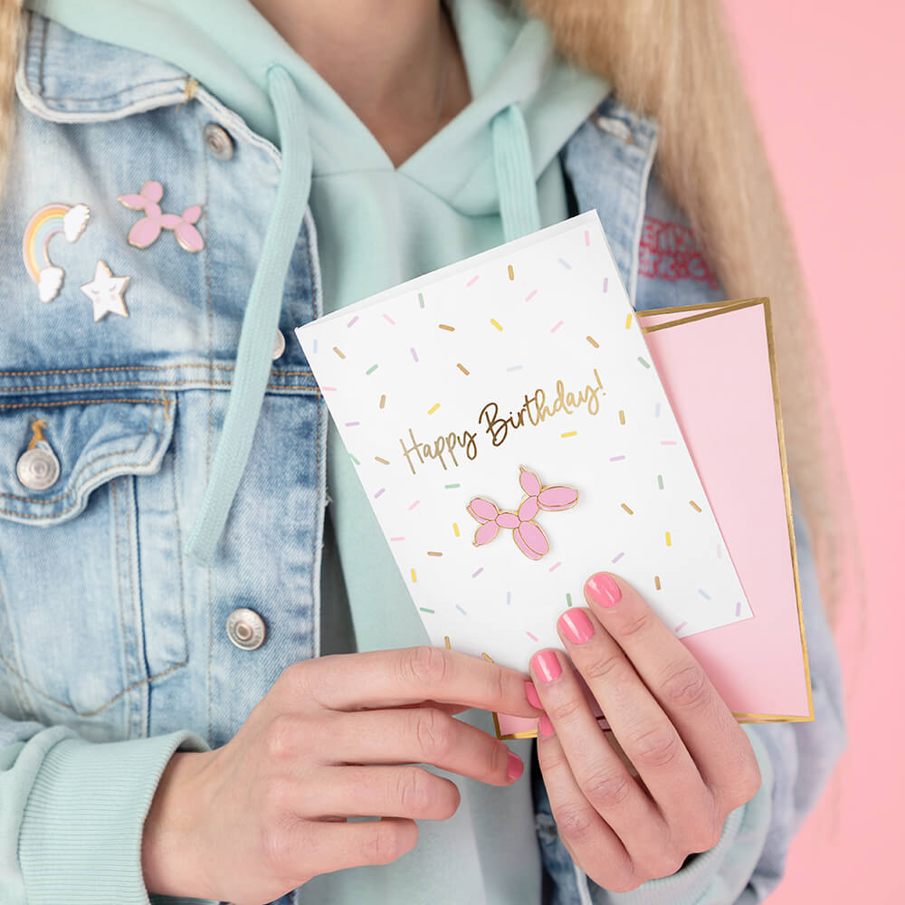 Karte Happy Birthday mit Anstecker Dog