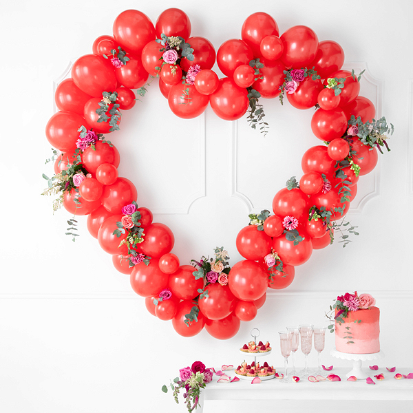 Ballongirlande mit Herzrahmen, Rot, 160 cm